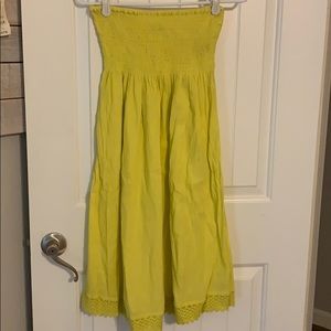 Urban outfitters yellow strapless dress